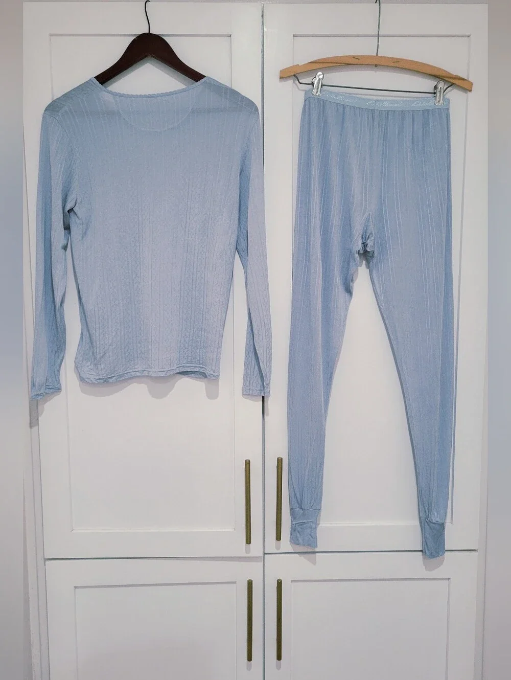 Eddie Bauer 100% Silk Lt Blue Base Layer Undergarment Set | Women's Size Small